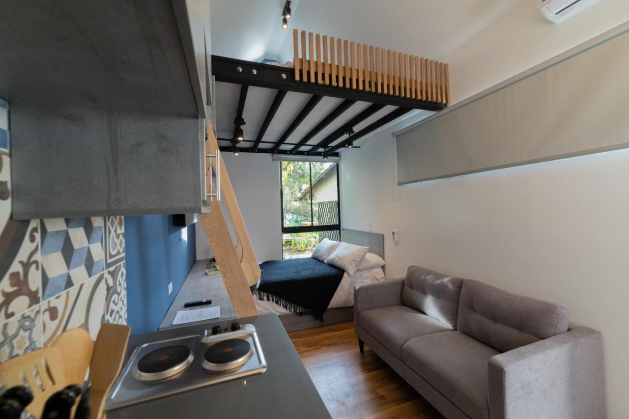 Moderna Casa Pequena En El Poblado Mde A106 Villa
